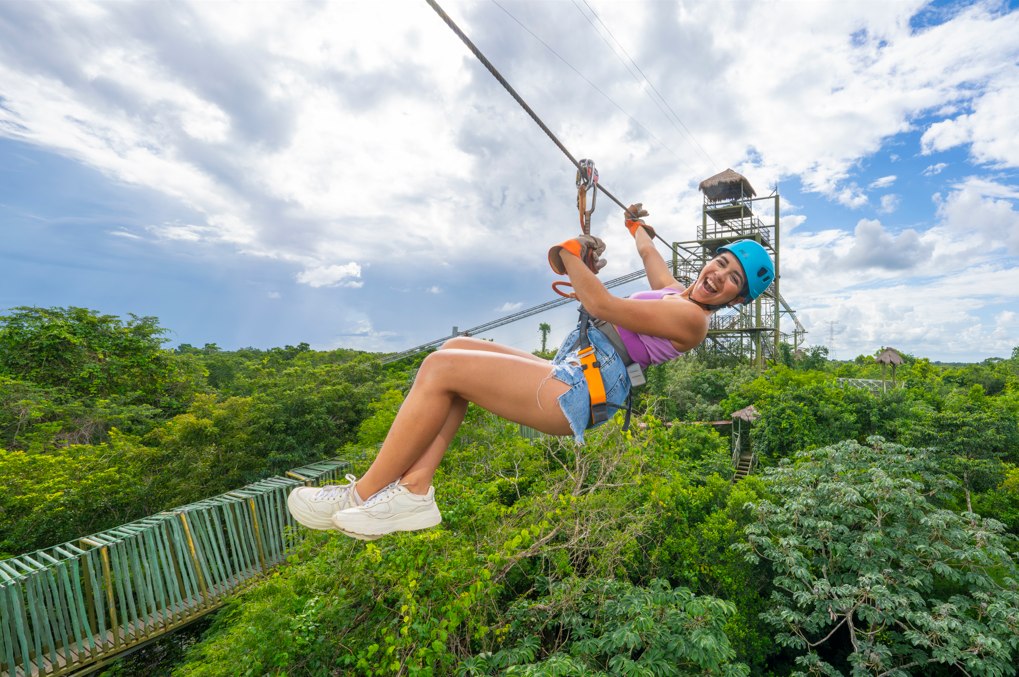 zipline tours in cancun