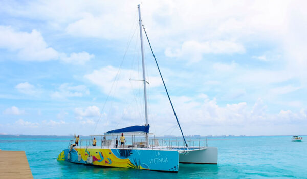 catamaran en cancun