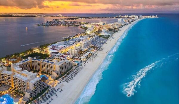 vista de zona hotelera en cancún